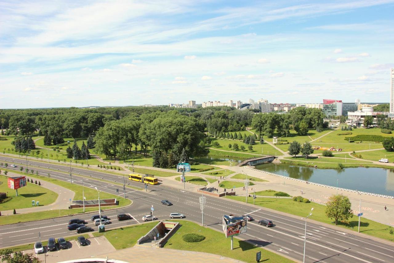 Hotel Yubileiny Minsk Exterior foto