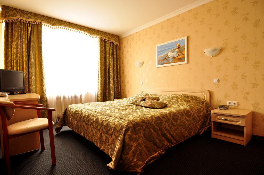 Hotel Yubileiny Minsk Exterior foto